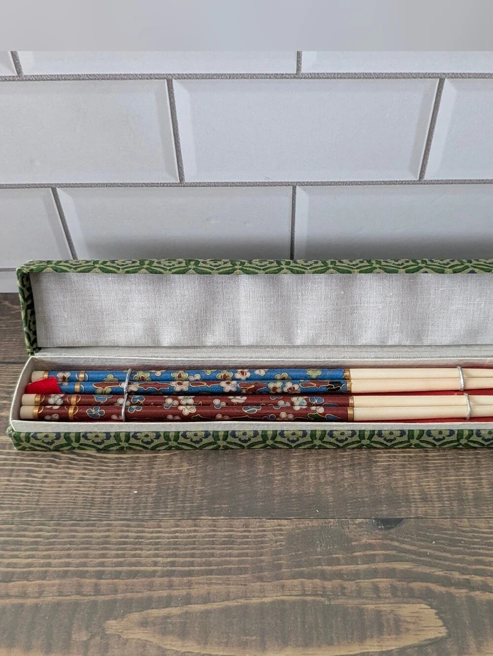 BoxVintage Cloisonné Enamel & Bone Chopsticks In Original Box Set Of 2